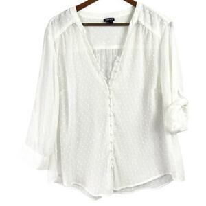 Torrid White‎ Swiss Dot Top Size 2X 18 / 20 Roll Tab Sleeves Button Semi-Sheer